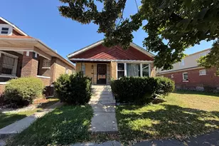 8025 S Loomis Blvd, Chicago, IL 60620 - Photo 1