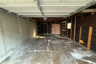 2045 Downey Rd, Homewood, IL 60430 - Photo 18