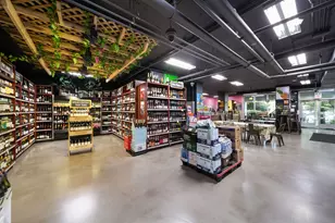 4250 N Marine Dr, Chicago, IL 60613 - Photo 40