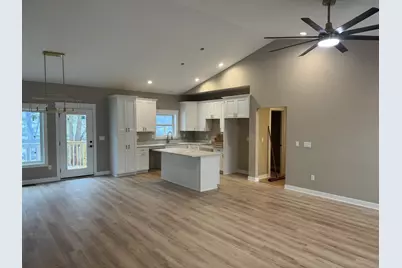 265 Creekside Drive, Byron, IL 61010 - Photo 2