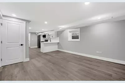 2109 W Eastwood Avenue #G, Chicago, IL 60625 - Photo 6