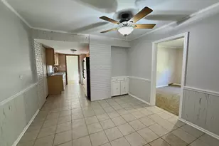 340 N Illinois Ave, Glenwood, IL 60425 - Photo 8