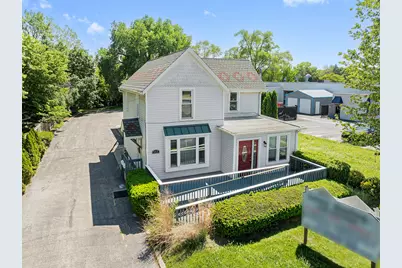 942 E State Street, Geneva, IL 60134 - Photo 2