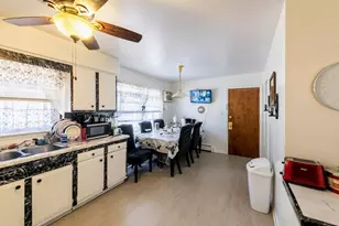 1617 N 35th Ave, Melrose Park, IL 60160 - Photo 24