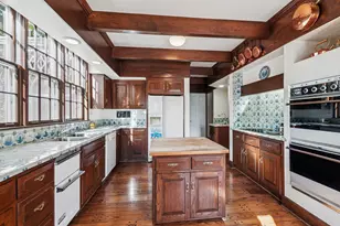 1053 Laurie Ln, Burr Ridge, IL 60527 - Photo 8