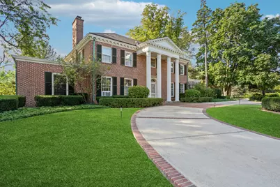 1053 Laurie Lane, Burr Ridge, IL 60527 - Photo 2