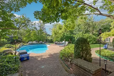 1053 Laurie Lane, Burr Ridge, IL 60527 - Photo 28