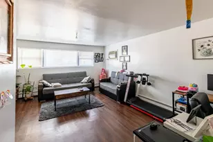 1619 N 35th Ave, Melrose Park, IL 60160 - Photo 4