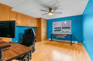 222 N Grove Ave, Oak Park, IL 60302 - Photo 14