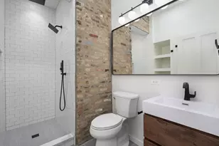 842 N Wolcott Ave, Chicago, IL 60622 - Photo 10