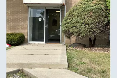 543 W Algonquin Road, Arlington Heights, IL 60005 - Photo 6