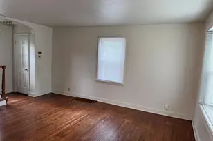 465 Slade Ave, Elgin, IL 60120 - Photo 2