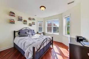 3215 N Francisco Ave, Chicago, IL 60618 - Photo 8