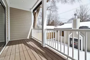 3923 N Bernard St, Chicago, IL 60618 - Photo 8