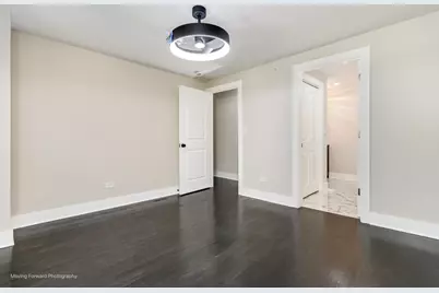 8600 E Prairie Road, Skokie, IL 60076 - Photo 30