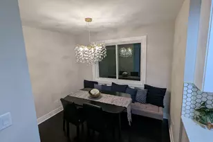 8600 E Prairie Rd, Skokie, IL 60076 - Photo 18