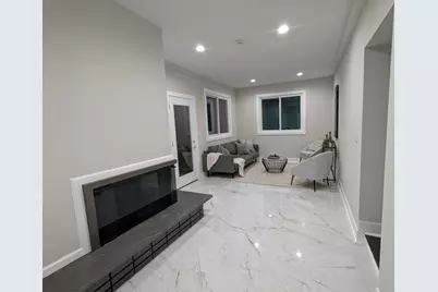 8600 E Prairie Road, Skokie, IL 60076 - Photo 20