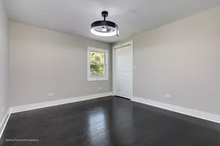 8600 E Prairie Rd, Skokie, IL 60076 - Photo 26