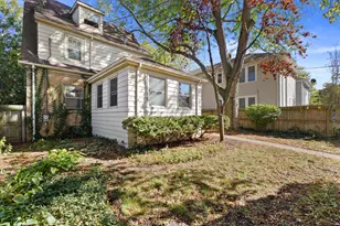 1110 N Ash St, Waukegan, IL 60085 - Photo 18