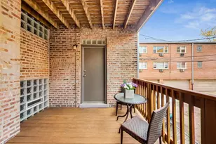 1914 W Chase Ave, Chicago, IL 60626 - Photo 16