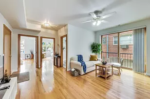 1914 W Chase Ave, Chicago, IL 60626 - Photo 10