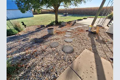 2117 US Rt 30, West Brooklyn, IL 61378 - Photo 24