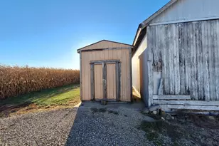 2117 US Rt 30, West Brooklyn, IL 61378 - Photo 38