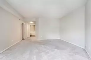 445 Village Green Ct, Lincolnshire, IL 60069 - Photo 20