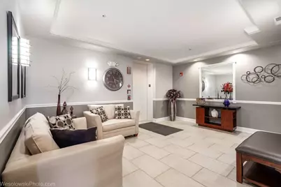 445 Village Green Court #301, Lincolnshire, IL 60069 - Photo 6