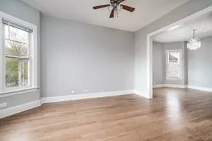 4326 N Avers Ave, Chicago, IL 60618 - Photo 14