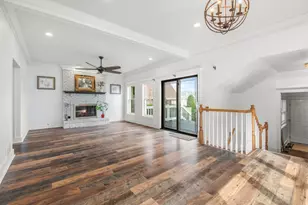 39W430 Armstrong Ln, Geneva, IL 60134 - Photo 14