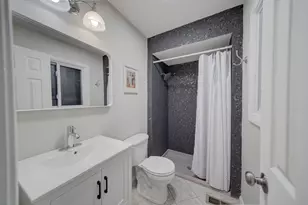 1324 S Main St, Lombard, IL 60148 - Photo 14