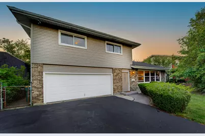 1324 S Main Street, Lombard, IL 60148 - Photo 2