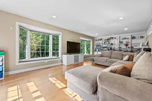 641 Silver Rock Ln, Buffalo Grove, IL 60089 - Photo 10