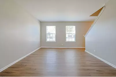 2407 Miriam Avenue, Zion, IL 60099 - Photo 6