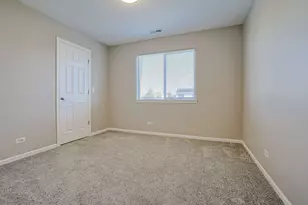 2407 Miriam Ave, Zion, IL 60099 - Photo 24