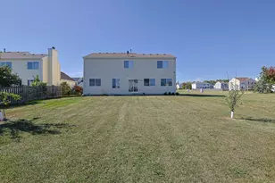 2407 Miriam Ave, Zion, IL 60099 - Photo 30