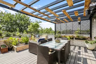 1928 W Wolfram St, Chicago, IL 60657 - Photo 30