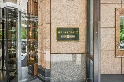 132 E Delaware Place #5201, Chicago, IL 60611 - Photo 2