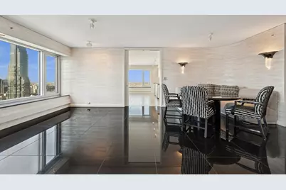 132 E Delaware Place #5201, Chicago, IL 60611 - Photo 16