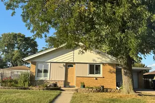 7838 W 73rd Pl, Bridgeview, IL 60455 - Photo 24