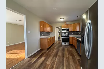 7838 W 73rd Place, Bridgeview, IL 60455 - Photo 6