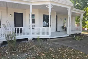 102 Center St, Augusta, IL 62311 - Photo 28