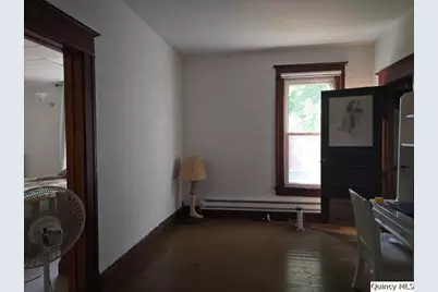 102 Center Street, Augusta, IL 62311 - Photo 6