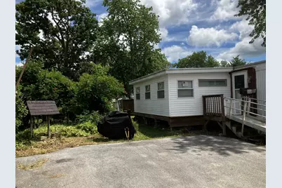 89 Chaucer Drive, Gardner, IL 60424 - Photo 1