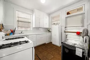 7227 N Damen Ave, Chicago, IL 60645 - Photo 16