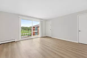 14121 S Stewart Ave, Riverdale, IL 60827 - Photo 4