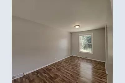 17113 Elm Drive, Hazel Crest, IL 60429 - Photo 6