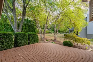 10 Inverness Dr, Bloomington, IL 61701 - Photo 42