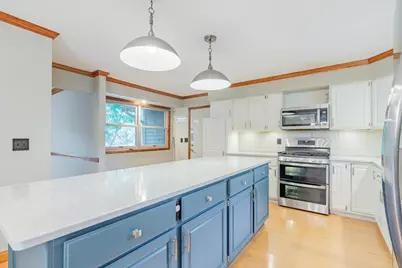 10 Inverness Drive, Bloomington, IL 61701 - Photo 14